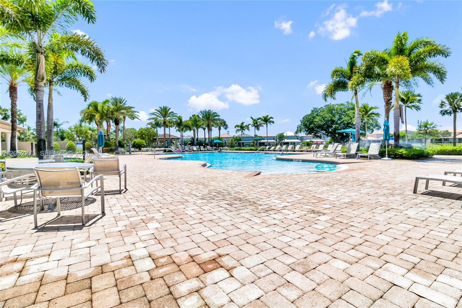 4164 3 / 3 1776 sq. ft. $ 2026-08-03 0 Photo