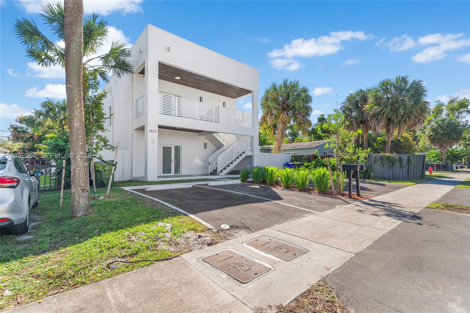 See details / 2576 sq. ft. $ 2026-07-12 0 Photo