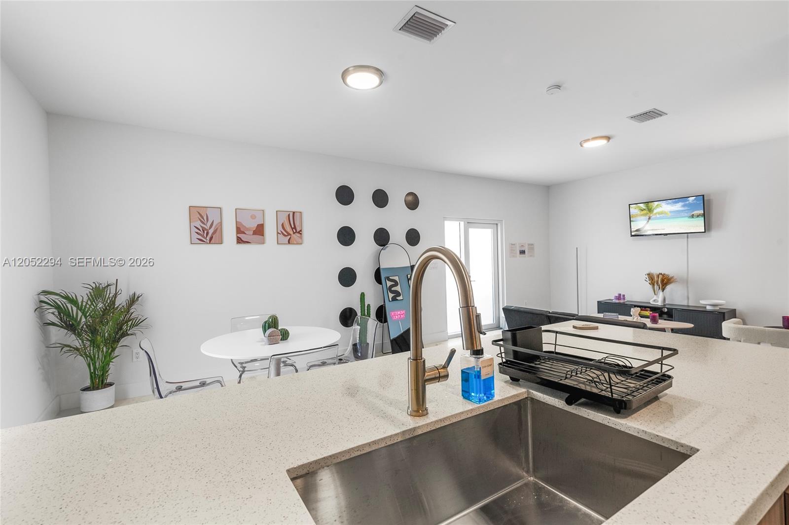 See details / 2576 sq. ft. $ 2026-07-12 0 Photo