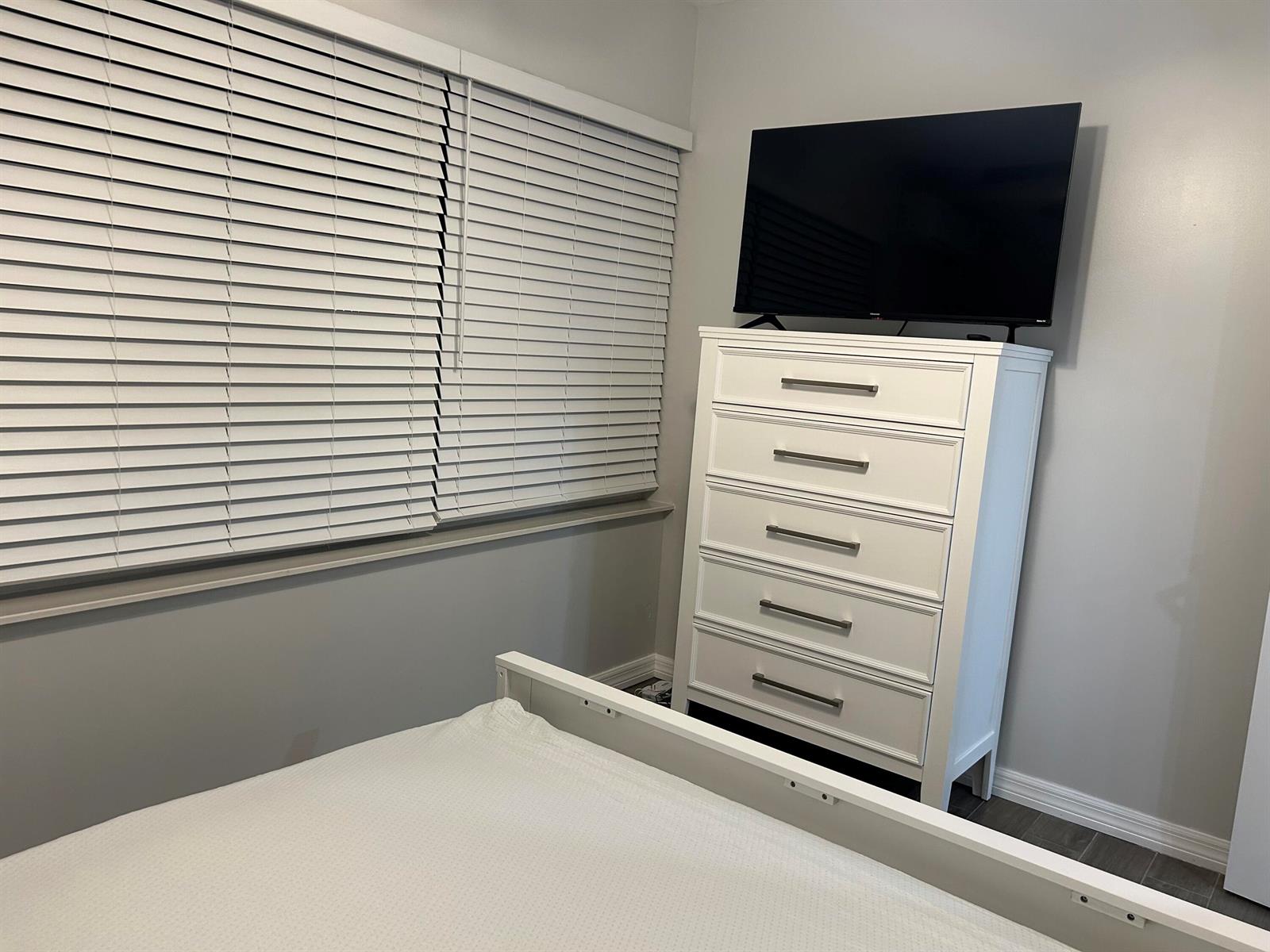   / 0 4052 sq. ft. $ 2026-07-13 0 Photo