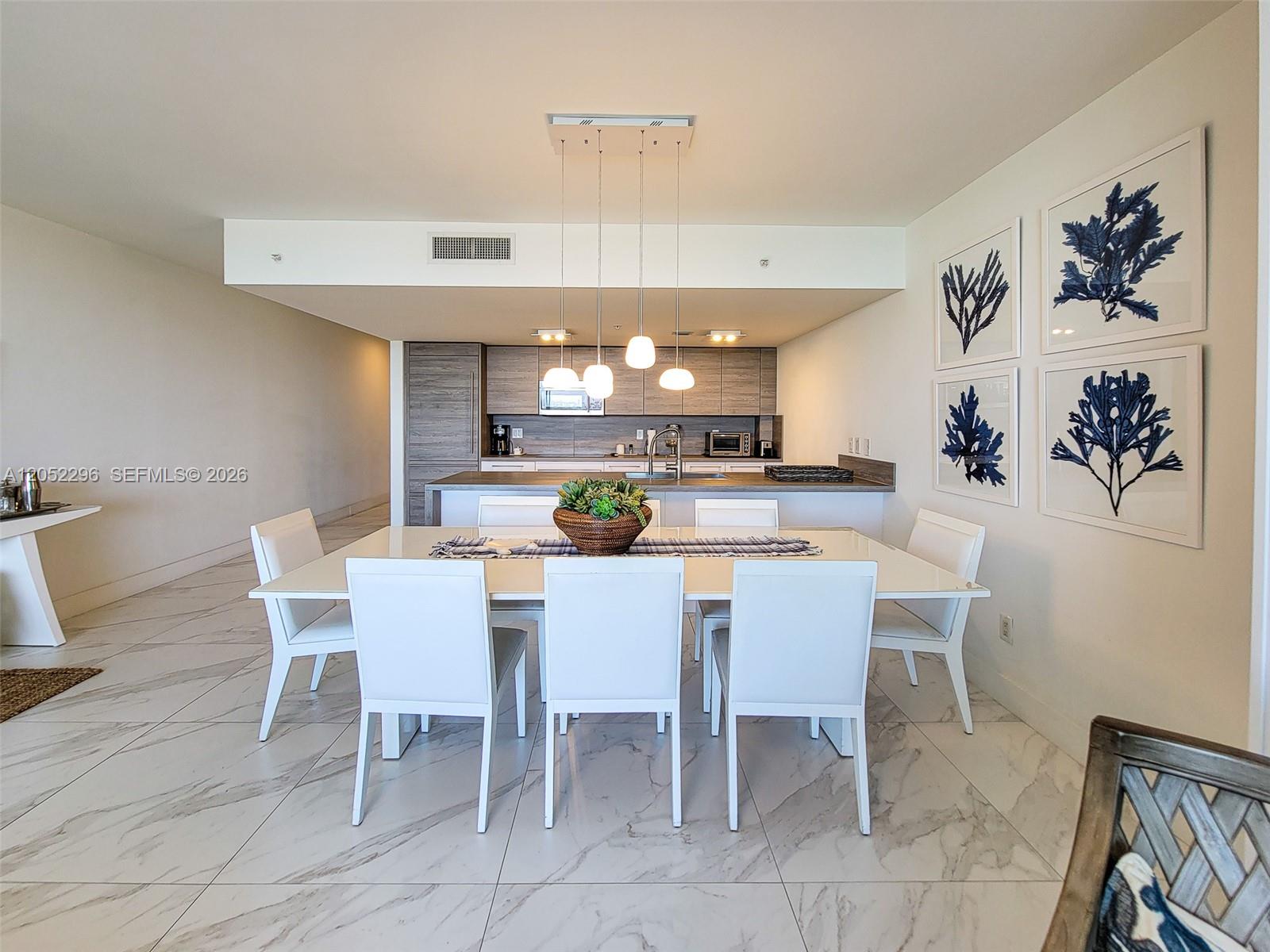 Photo of 400 Sunny Isles Blvd #1604, Sunny Isles Beach, Florida, 33160 - Dinning roon