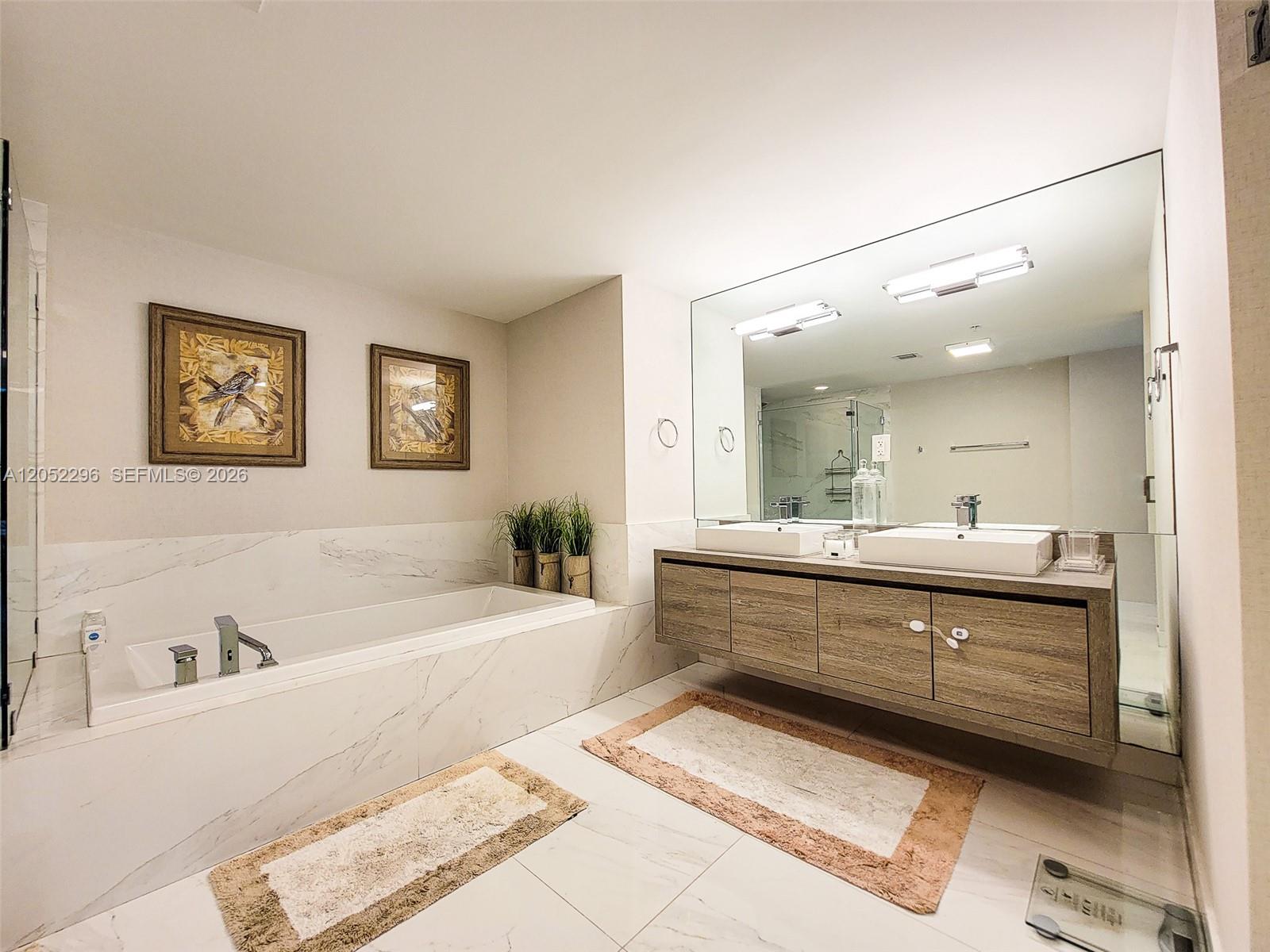 Photo of 400 Sunny Isles Blvd #1604, Sunny Isles Beach, Florida, 33160 - Master bathroom