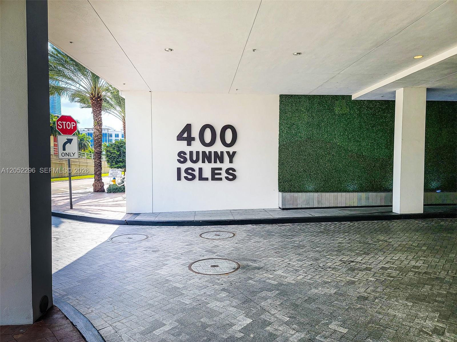 Photo of 400 Sunny Isles Blvd #1604, Sunny Isles Beach, Florida, 33160 - Front entrance