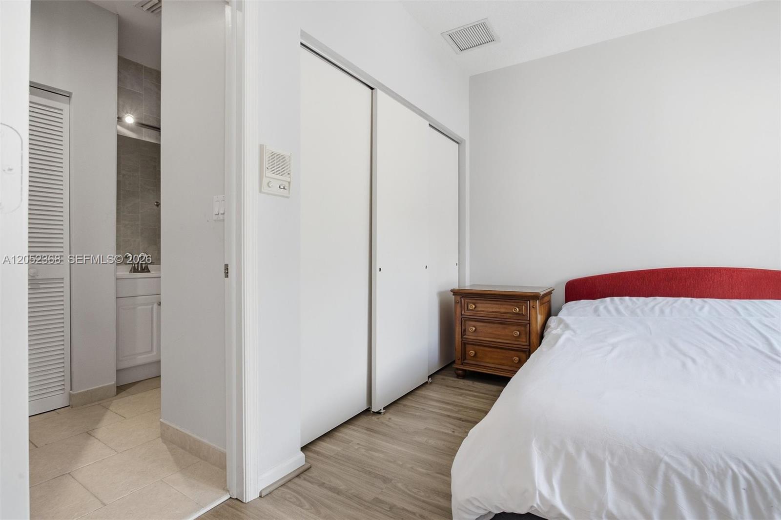 Photo of 3722 208th Ter (3722), Aventura, Florida, 33180 -