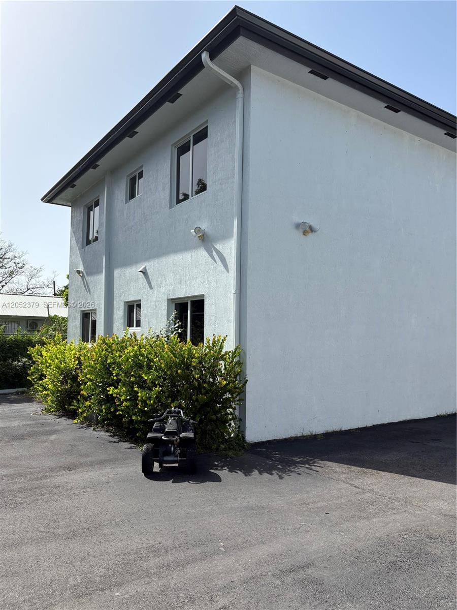 Ver detalles / 3255 sq. ft. $ 2026-07-13 0 foto