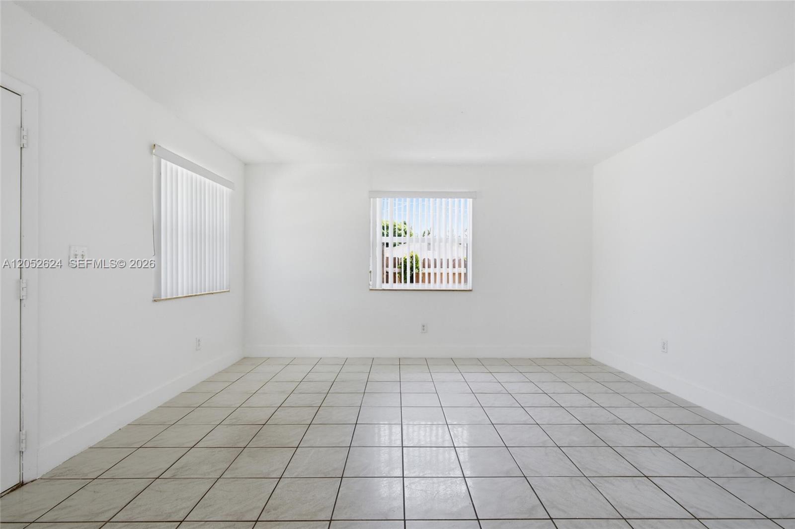   /  2010 sq. ft. $ 2026-08-25 0 Photo