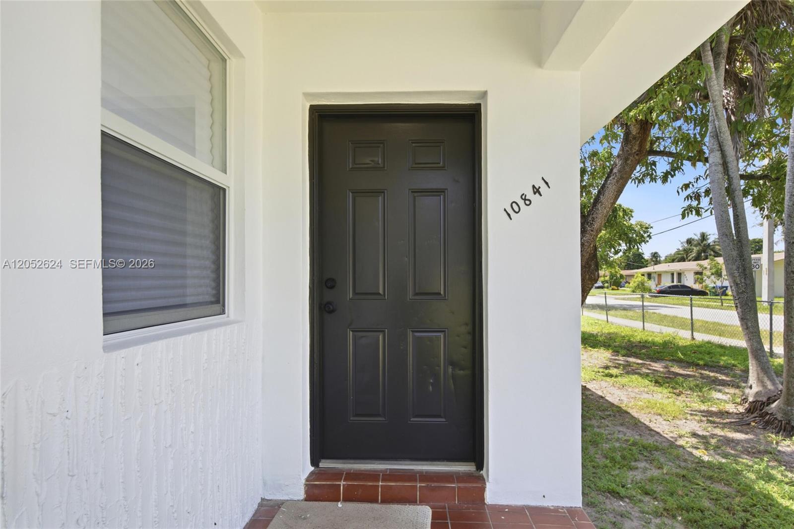   /  2010 sq. ft. $ 2026-08-25 0 Photo
