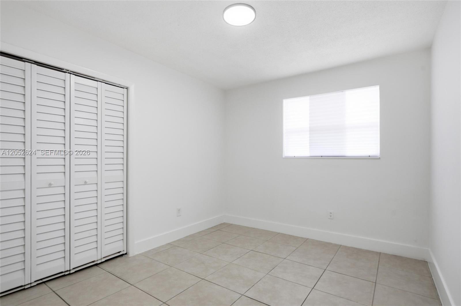   /  2010 sq. ft. $ 2026-08-25 0 Photo