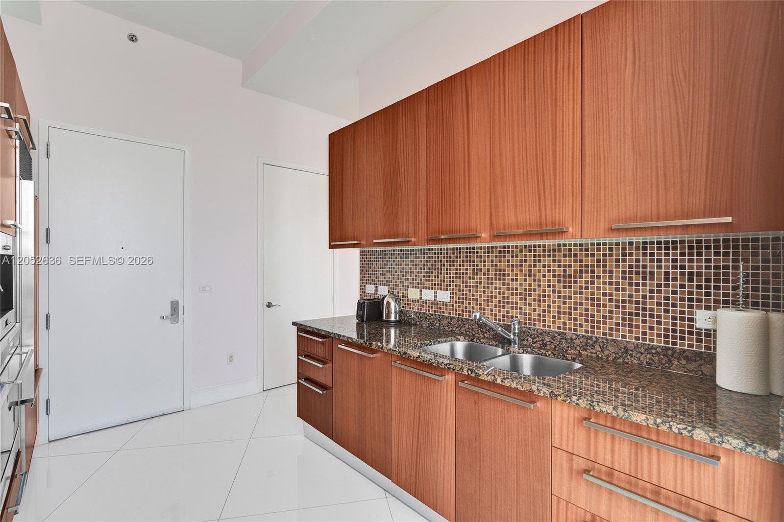 4305 2 / 2 1435 sq. ft. $ 2026-07-13 0 Photo