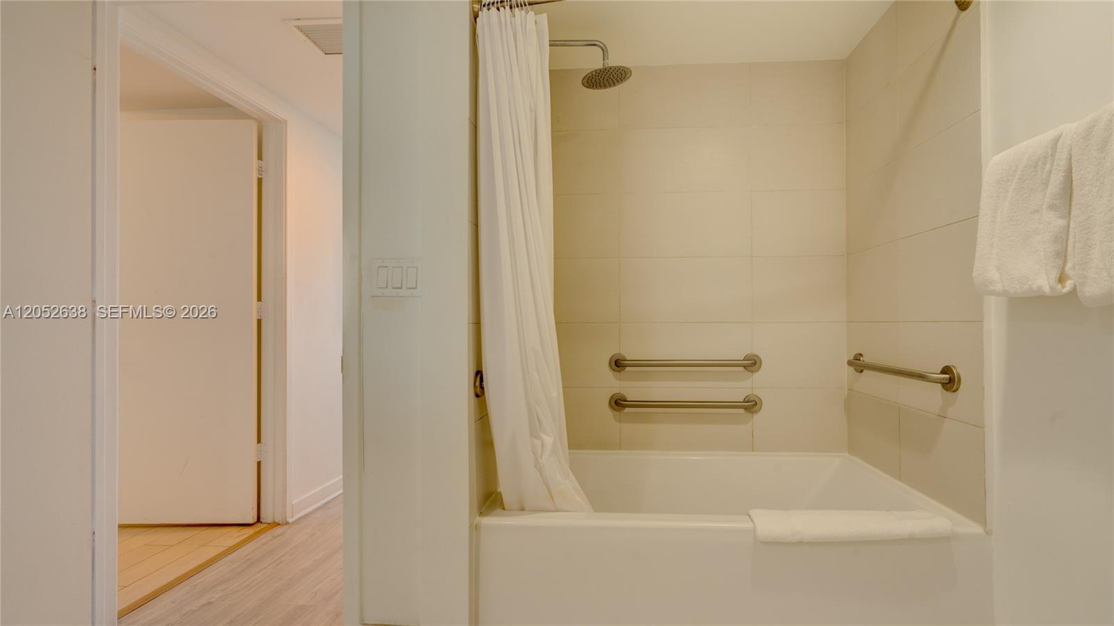 Photo of 2602 Hallandale Beach Blvd  #R2404, Hallandale Beach, Florida, 33009 - 