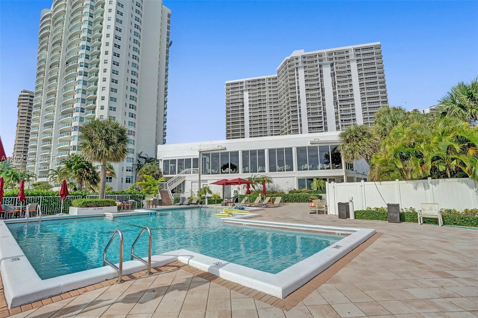 Photo of 20281 Country Club Dr  #1907, Aventura, Florida, 33180 - 