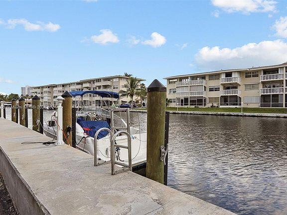 Photo of 427 Golden Isles #12d, Hallandale Beach, Florida, 33009 - e64812e922ab273c1bff07d848d0e6dc-cc_ft_5