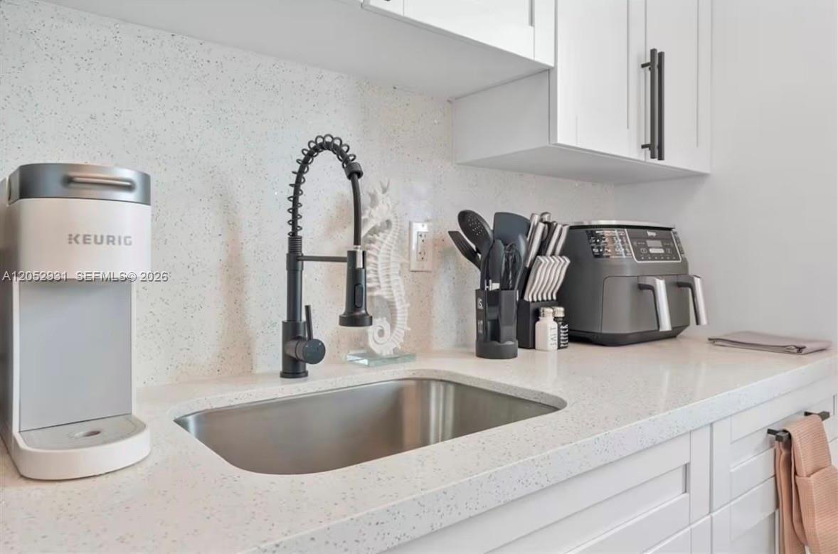   /  3674 sq. ft. $ 2026-07-13 0 foto