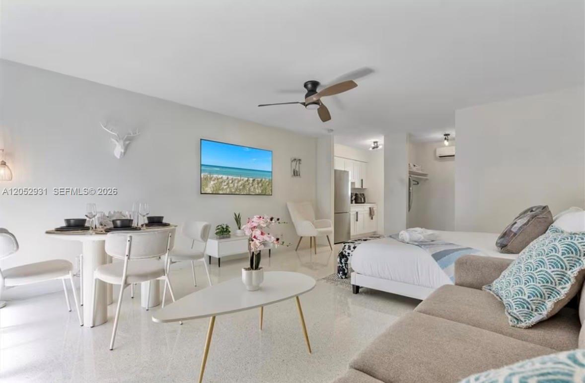   /  3674 sq. ft. $ 2026-07-13 0 foto