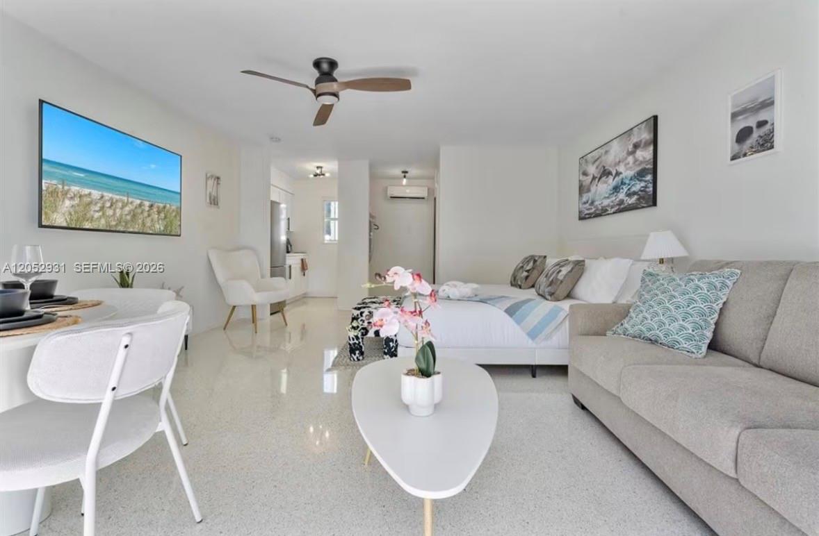   /  3674 sq. ft. $ 2026-07-13 0 foto
