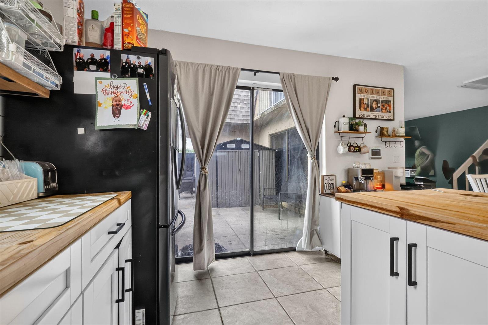 Ver detalles 1201 3 / 1500 sq. ft. $ 2026-07-14 0 foto