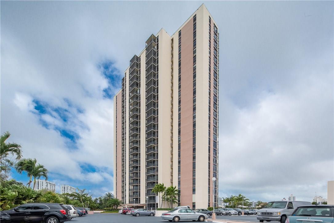 Photo of 20379 COUNTRY CLUB #638, Aventura, Florida, 33180 - Photo 1