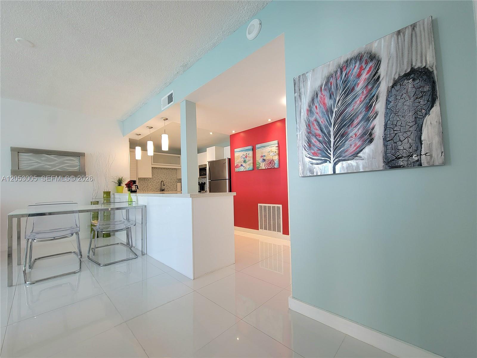 Photo of 3505 Ocean Dr  #1011, Hollywood, Florida, 33019 - 