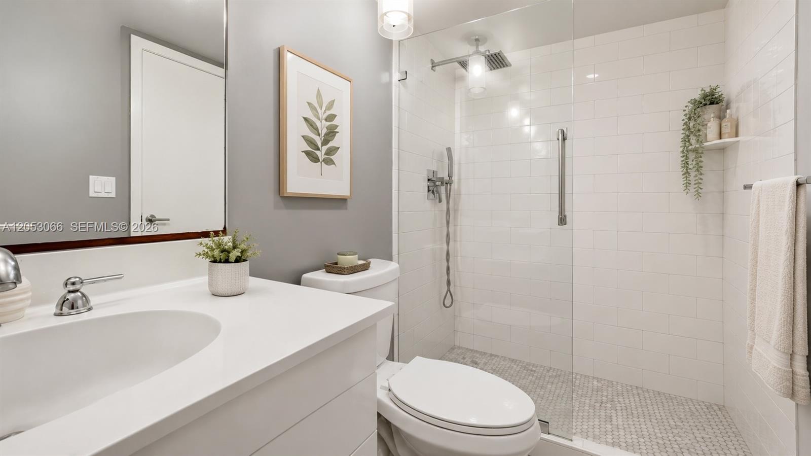 Photo of 3000 Ocean Dr #1516, Hollywood, Florida, 33019 - Virtually Staged