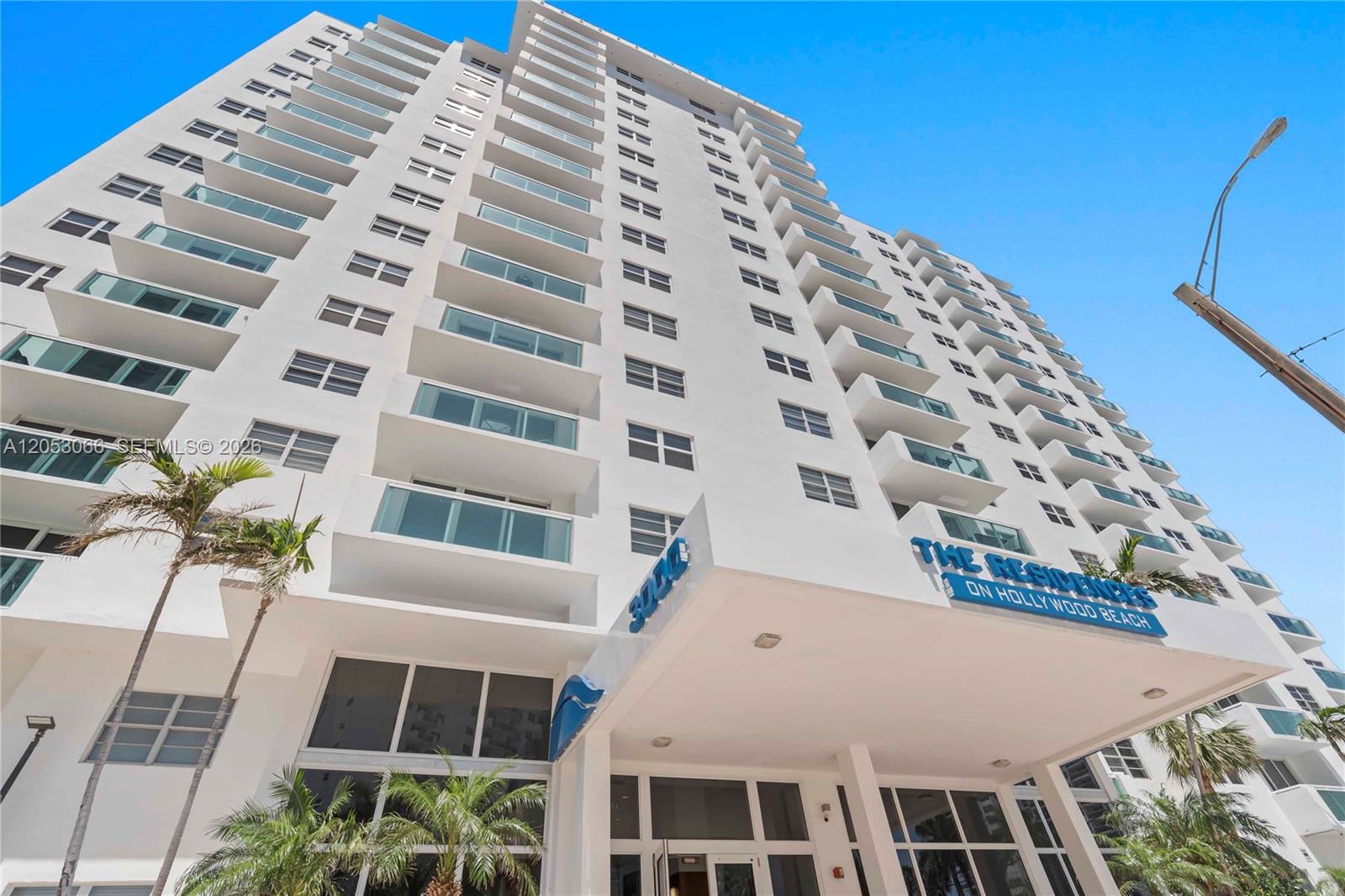 Photo of 3000 Ocean Dr #1516, Hollywood, Florida, 33019 -