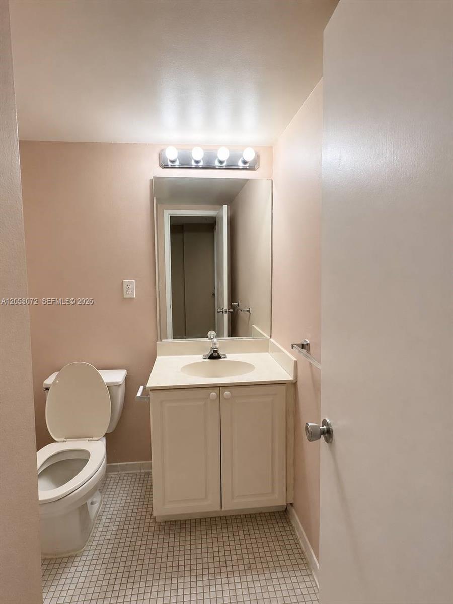 Photo of 19380 Collins Ave  #910, Sunny Isles Beach, Florida, 33160 - 