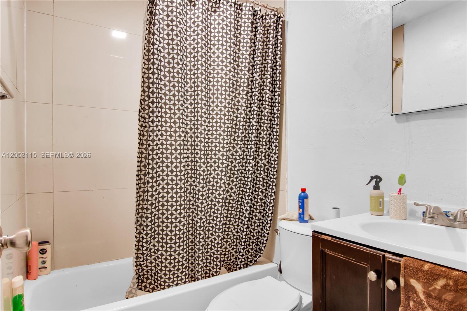   /  2250 sq. ft. $ 2026-07-14 0 foto