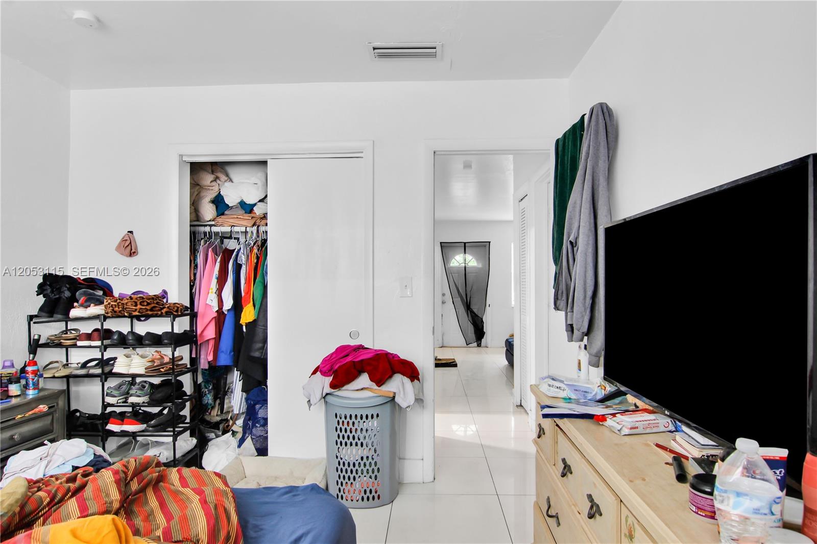   /  2250 sq. ft. $ 2026-07-14 0 foto