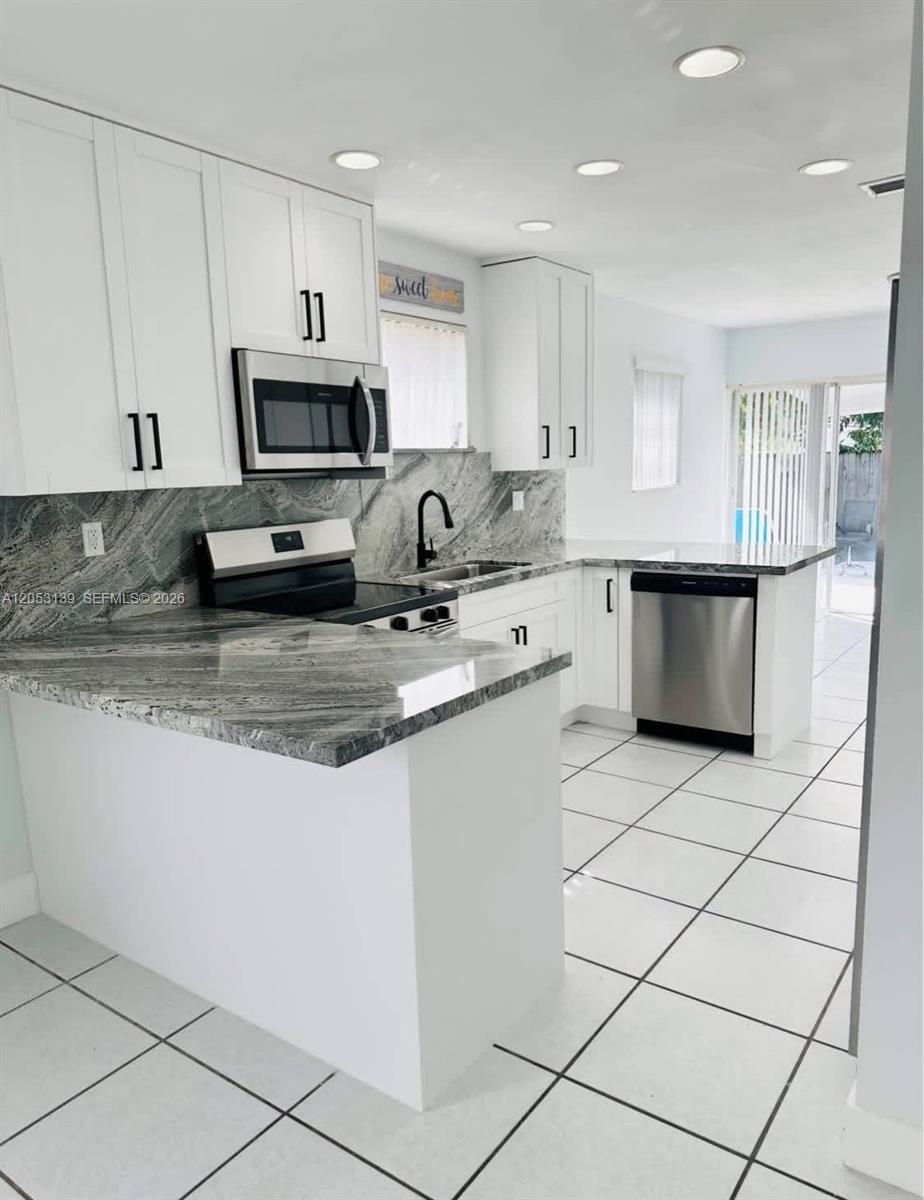 Ver detalles / 2274 sq. ft. $ 2026-07-14 0 foto