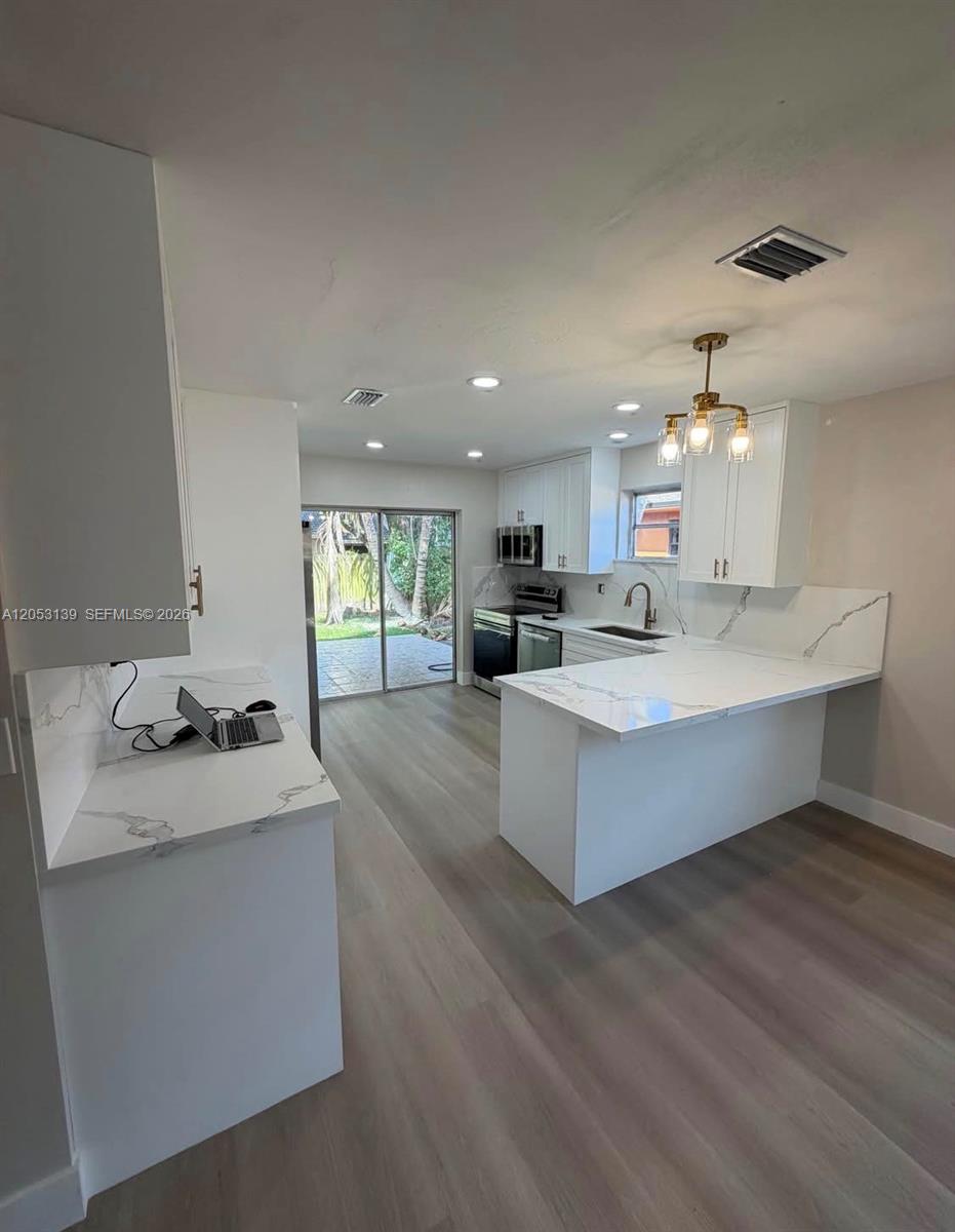 Ver detalles / 2274 sq. ft. $ 2026-07-14 0 foto