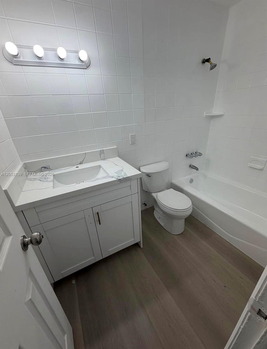 Ver detalles / 2274 sq. ft. $ 2026-07-14 0 foto