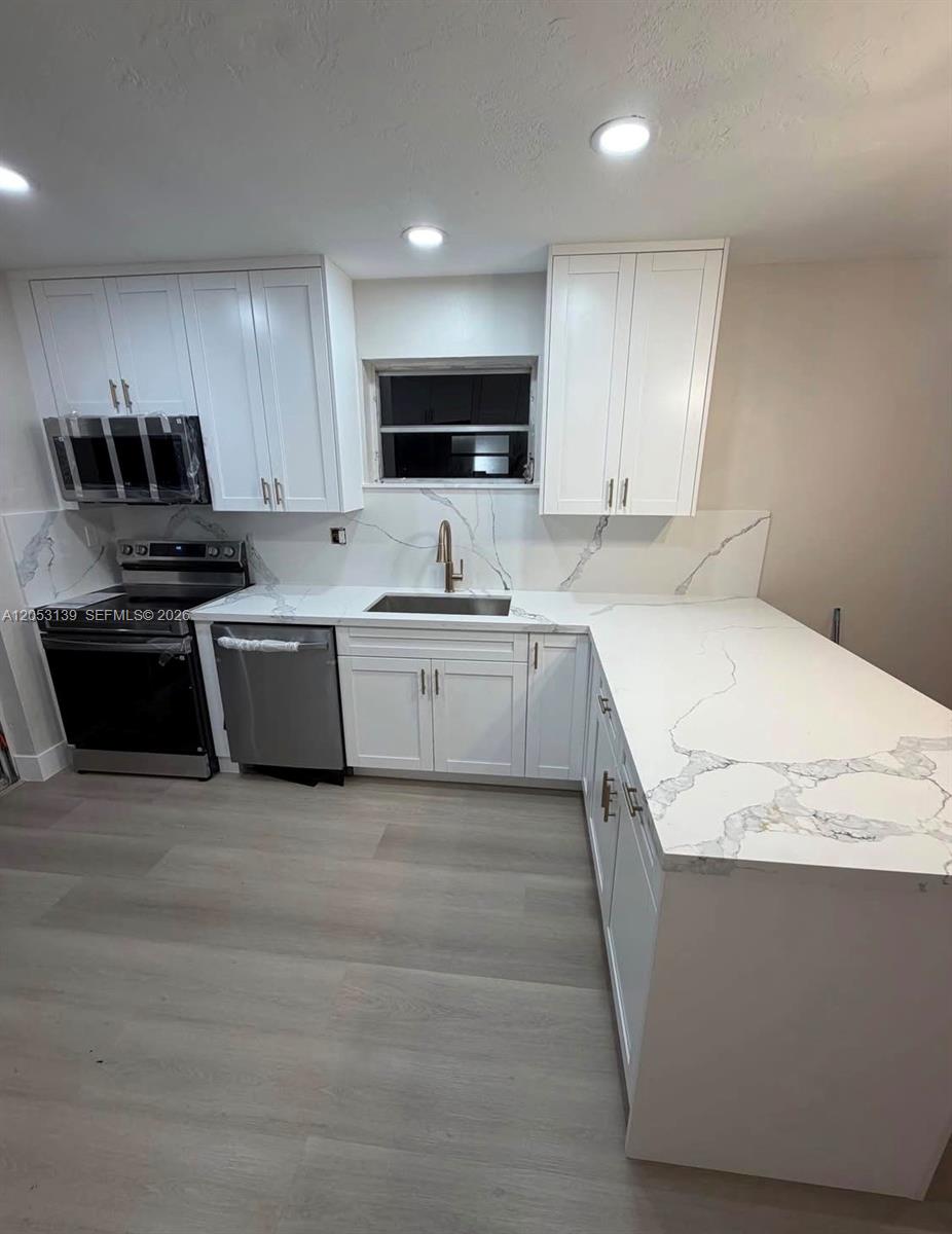Ver detalles / 2274 sq. ft. $ 2026-07-14 0 foto