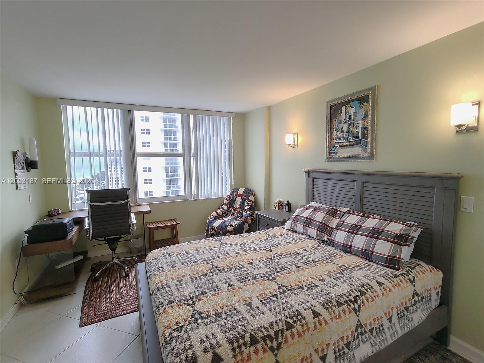 Photo of 2751 Ocean Dr  #1106S, Hollywood, Florida, 33019 - 