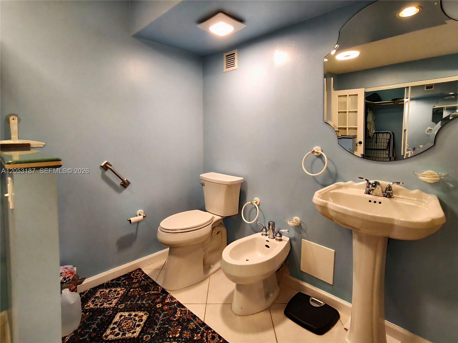 Photo of 2751 Ocean Dr  #1106S, Hollywood, Florida, 33019 - 