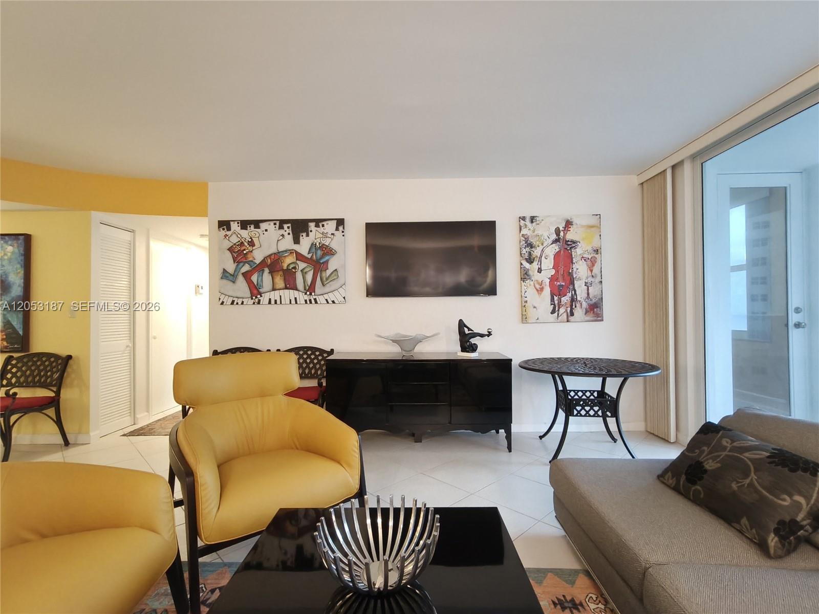 Photo of 2751 Ocean Dr  #1106S, Hollywood, Florida, 33019 - 