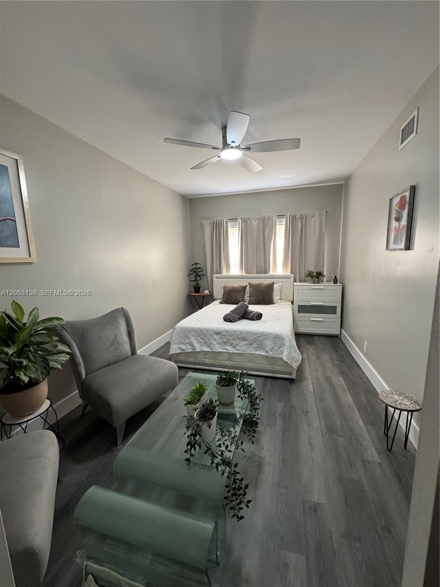 Ver detalles / 1689 sq. ft. $ 2026-07-14 0 foto