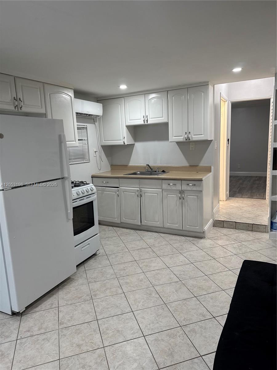 Ver detalles / 1689 sq. ft. $ 2026-07-14 0 foto