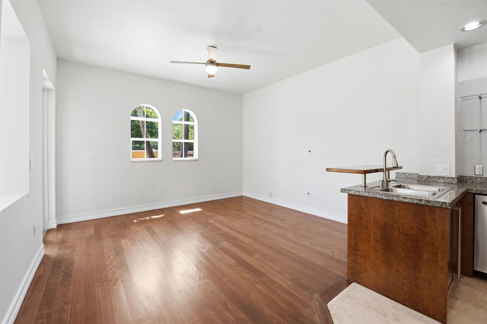 Photo of 18385 30TH  #18385 (18385), Aventura, Florida, 33160 - 11