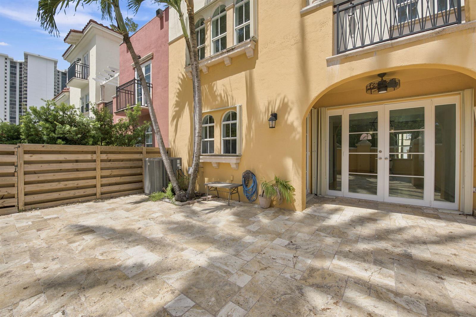 Photo of 18385 30TH  #18385 (18385), Aventura, Florida, 33160 - 18