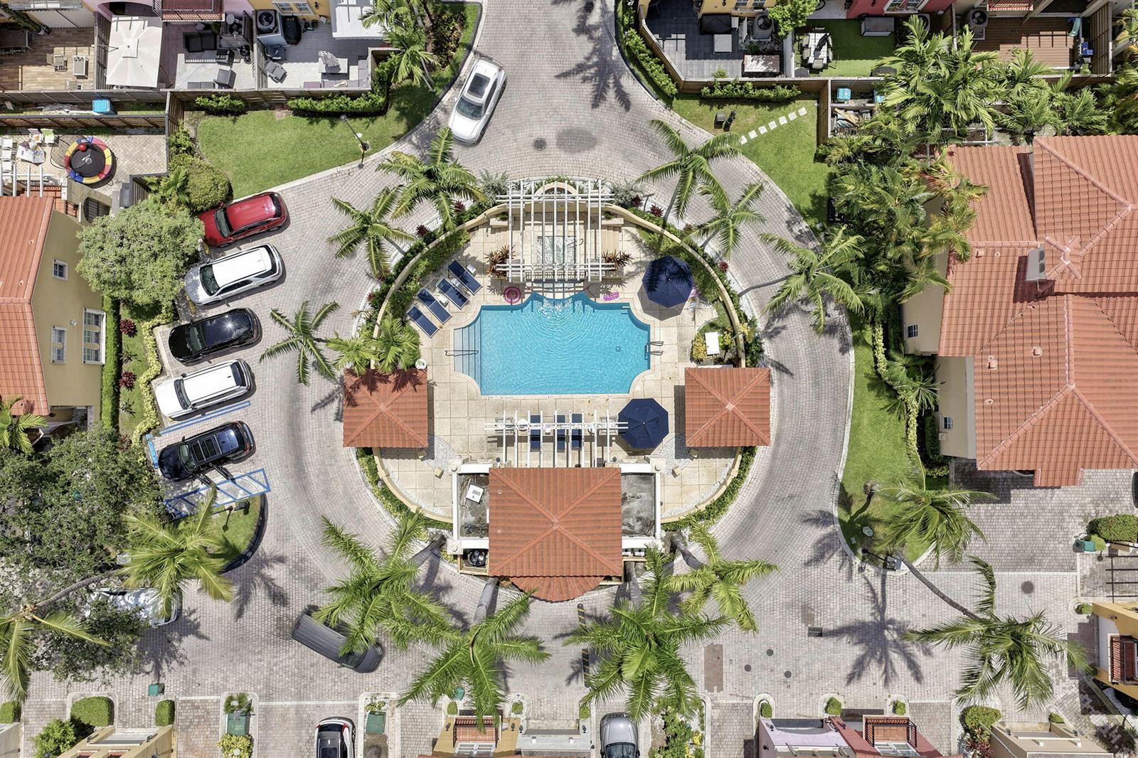 Photo of 18385 30TH  #18385 (18385), Aventura, Florida, 33160 - 47
