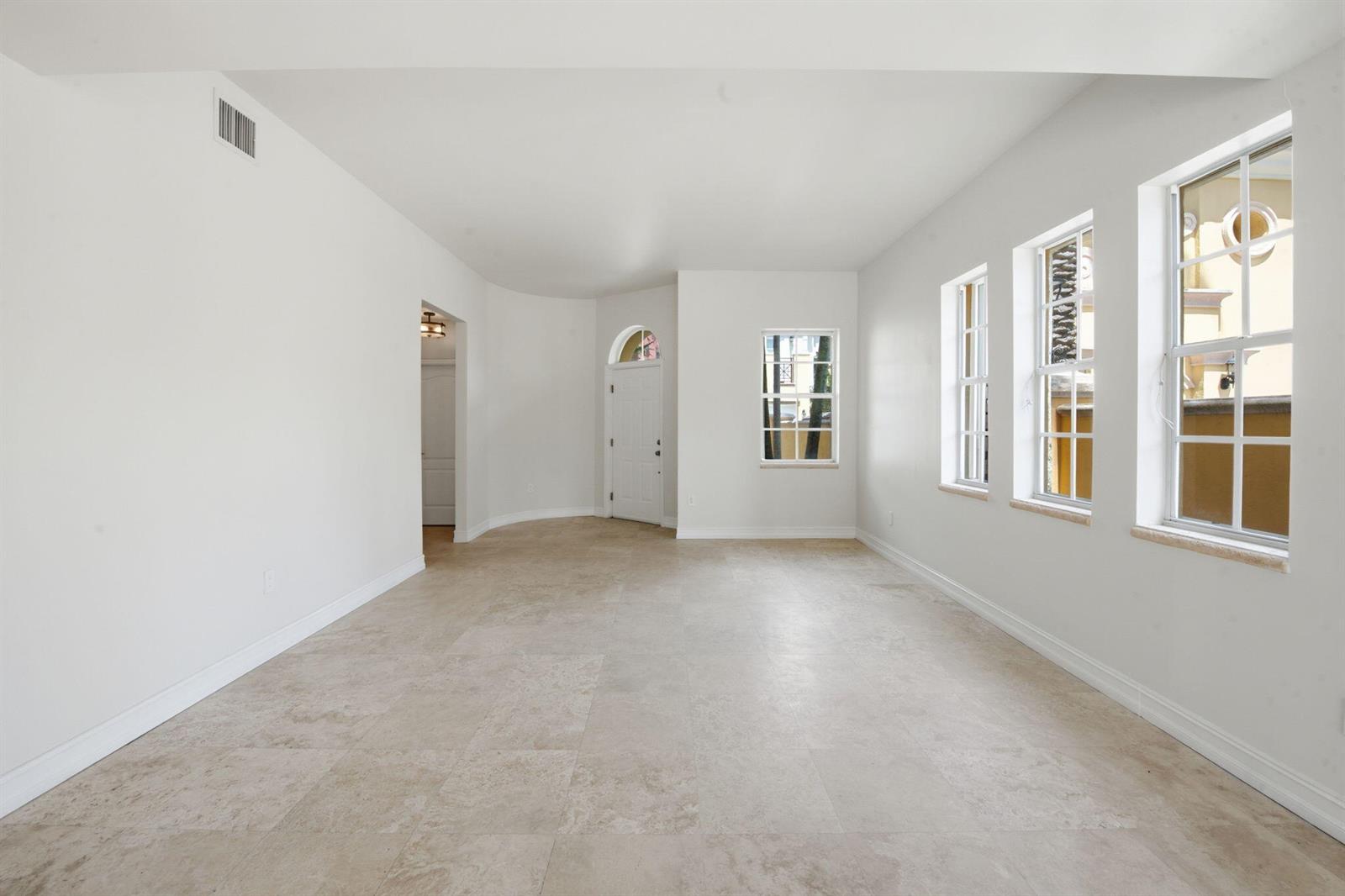 Photo of 18385 30TH  #18385 (18385), Aventura, Florida, 33160 - 9