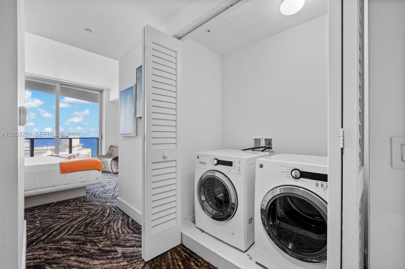 Ver detalles 1406 2 / 2 1129 sq. ft. $ 2026-07-14 0 foto