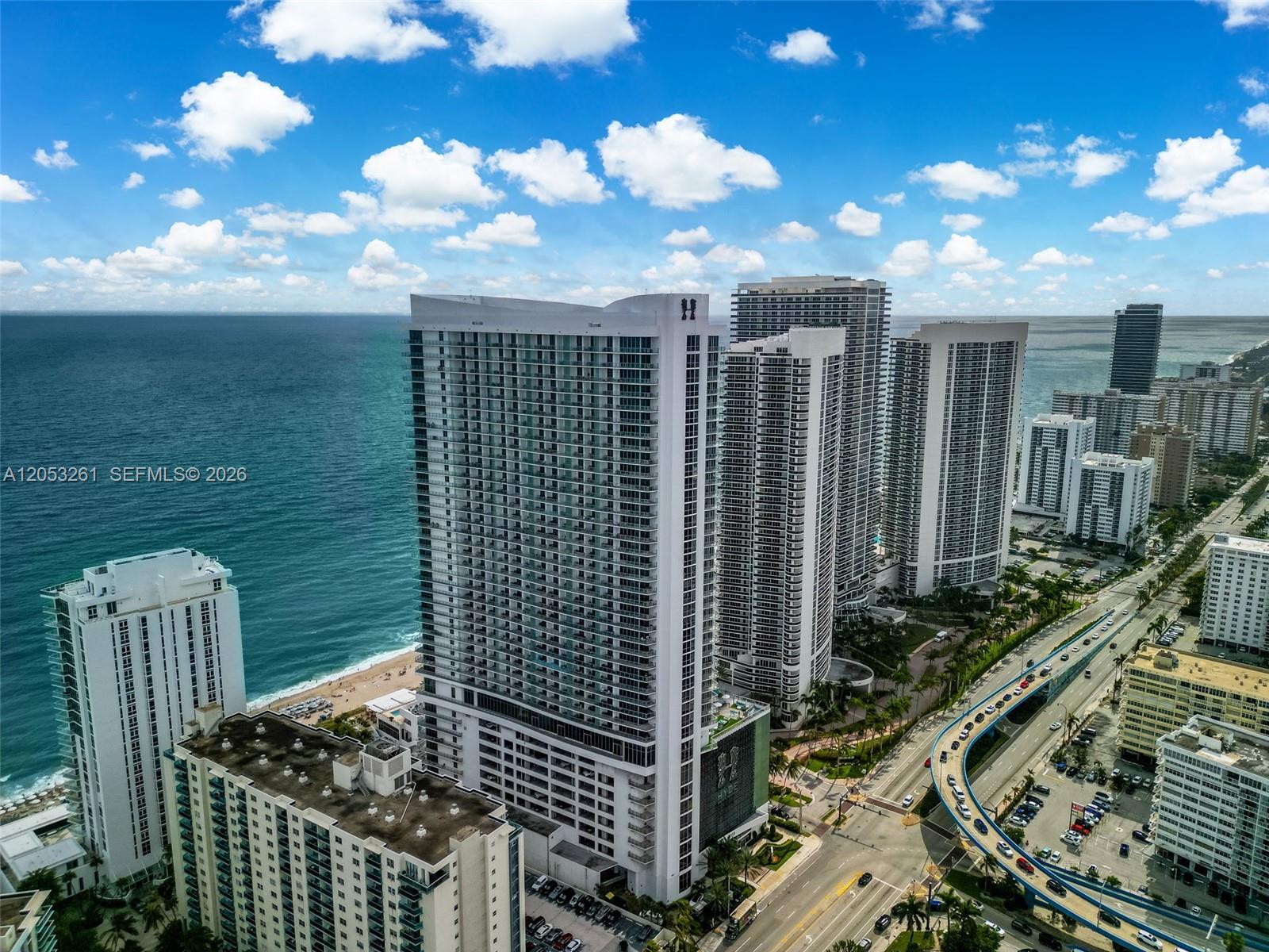Ver detalles 1406 2 / 2 1129 sq. ft. $ 2026-07-14 0 foto