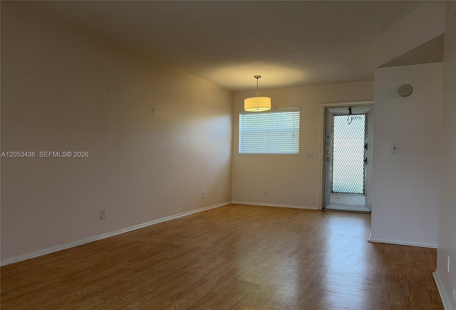 103 1 / 2 624 sq. ft. $ 2026-07-14 0 Photo