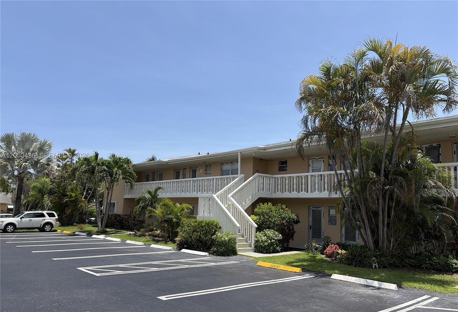 103 1 / 2 624 sq. ft. $ 2026-07-14 0 Photo