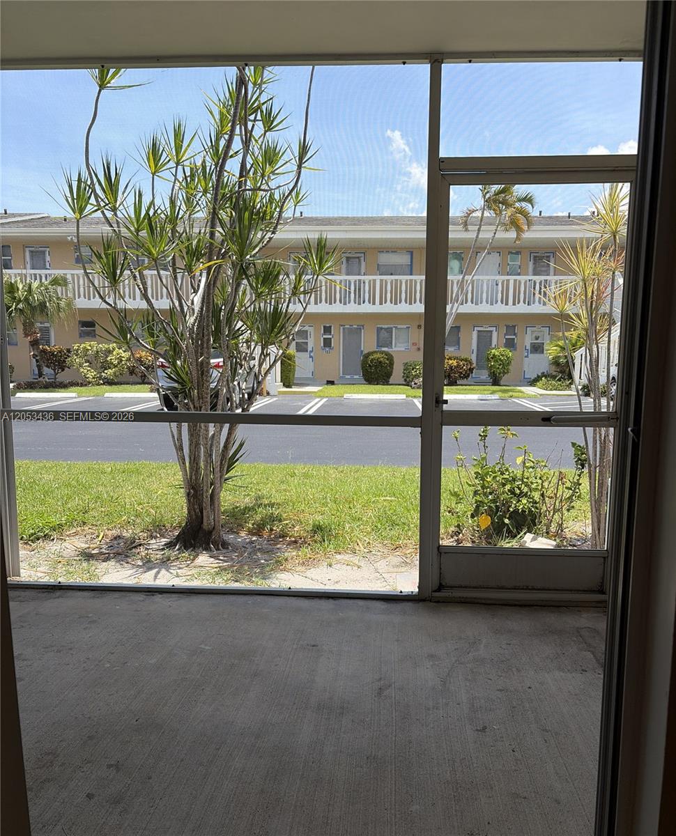 103 1 / 2 624 sq. ft. $ 2026-07-14 0 Photo