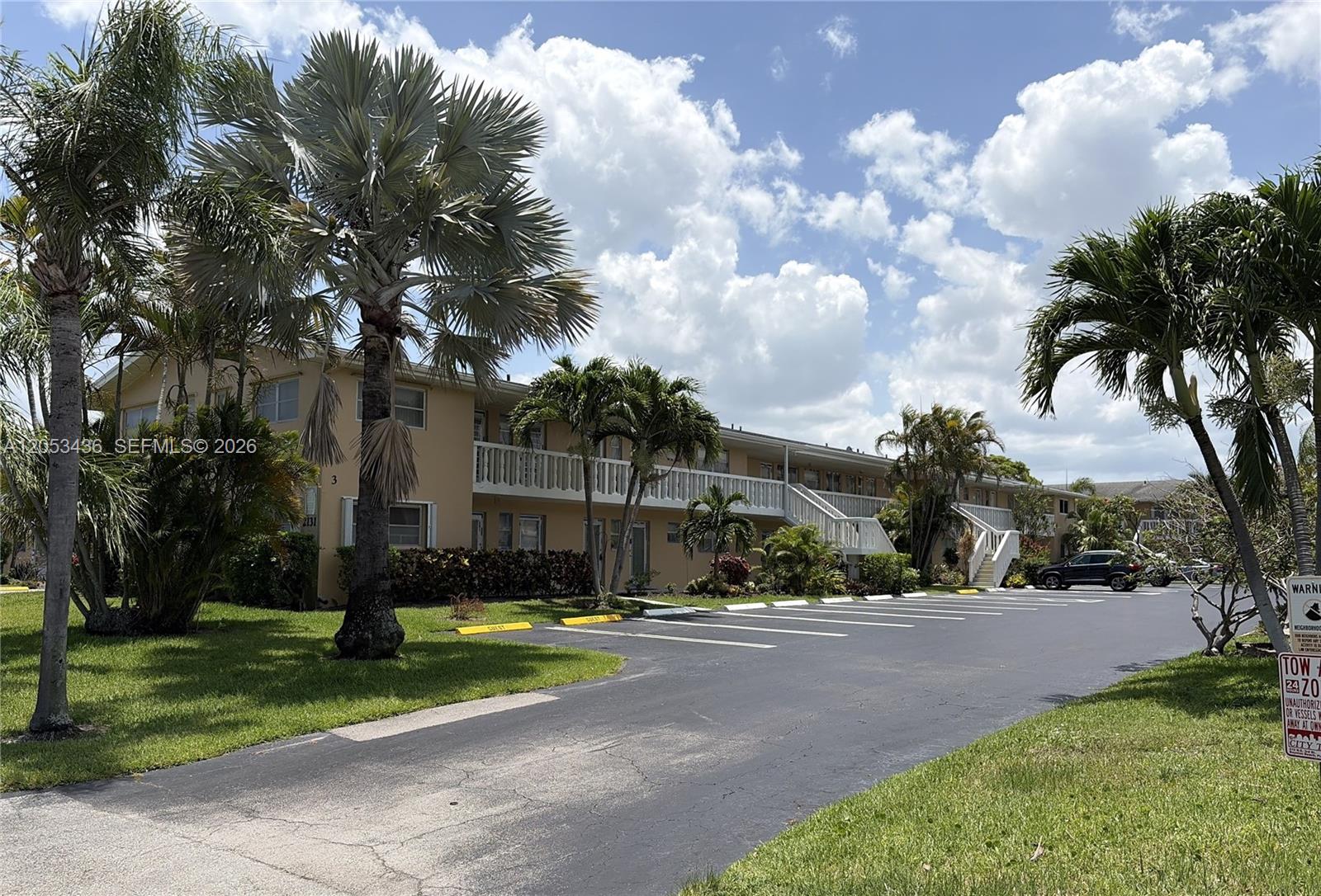 103 1 / 2 624 sq. ft. $ 2026-07-14 0 Photo