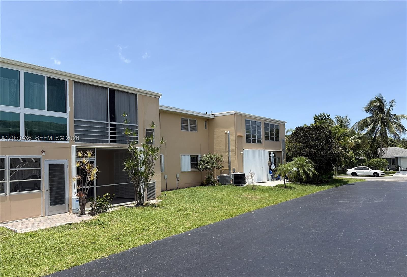 103 1 / 2 624 sq. ft. $ 2026-07-14 0 Photo
