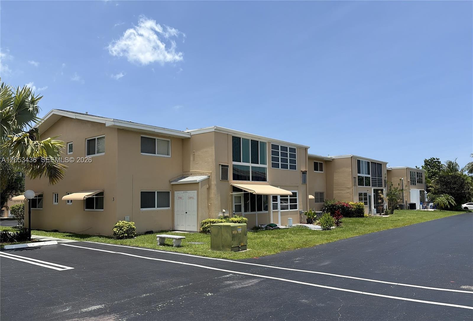 103 1 / 2 624 sq. ft. $ 2026-07-14 0 Photo