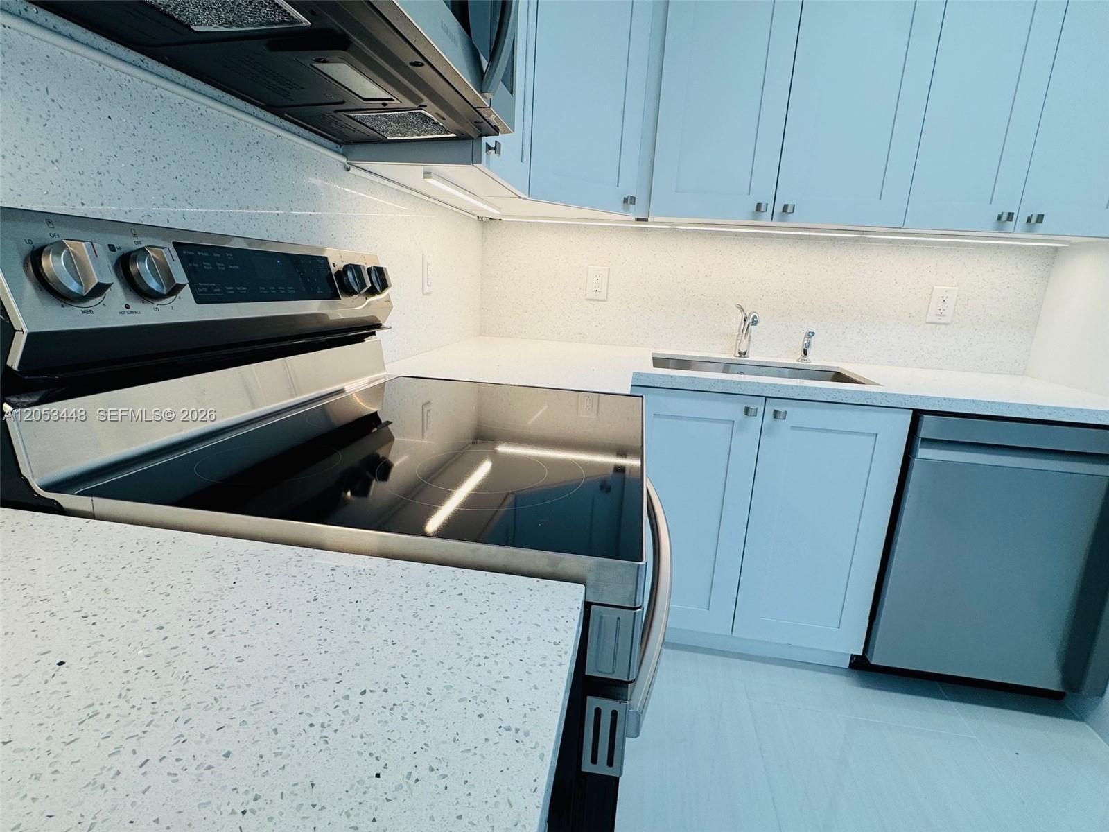 Ver detalles / 2502 sq. ft. $ 2026-07-14 0 foto