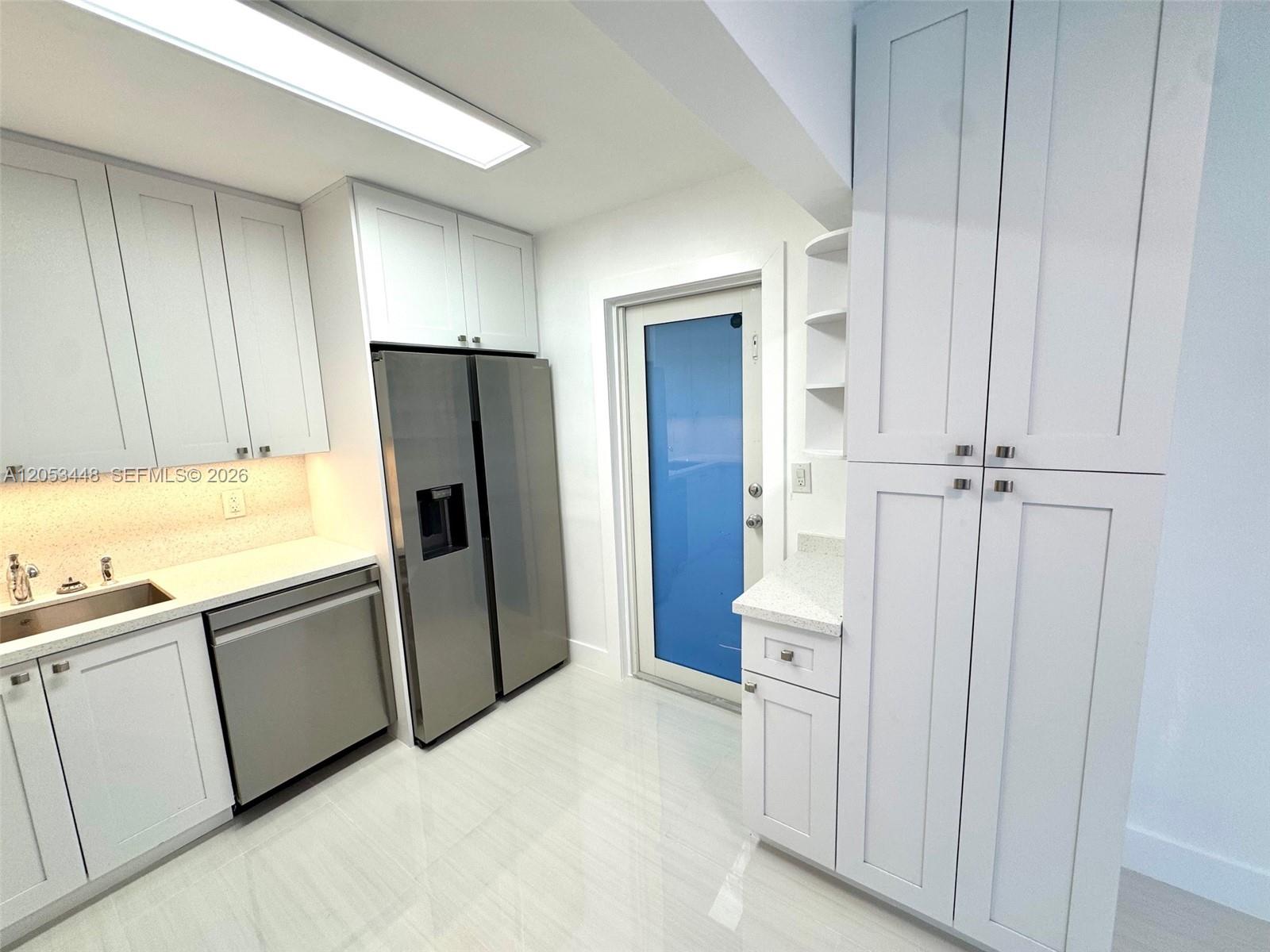 Ver detalles / 2502 sq. ft. $ 2026-07-14 0 foto